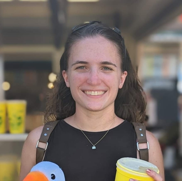 Meet your Posher, Paige - Picture 1 of 1